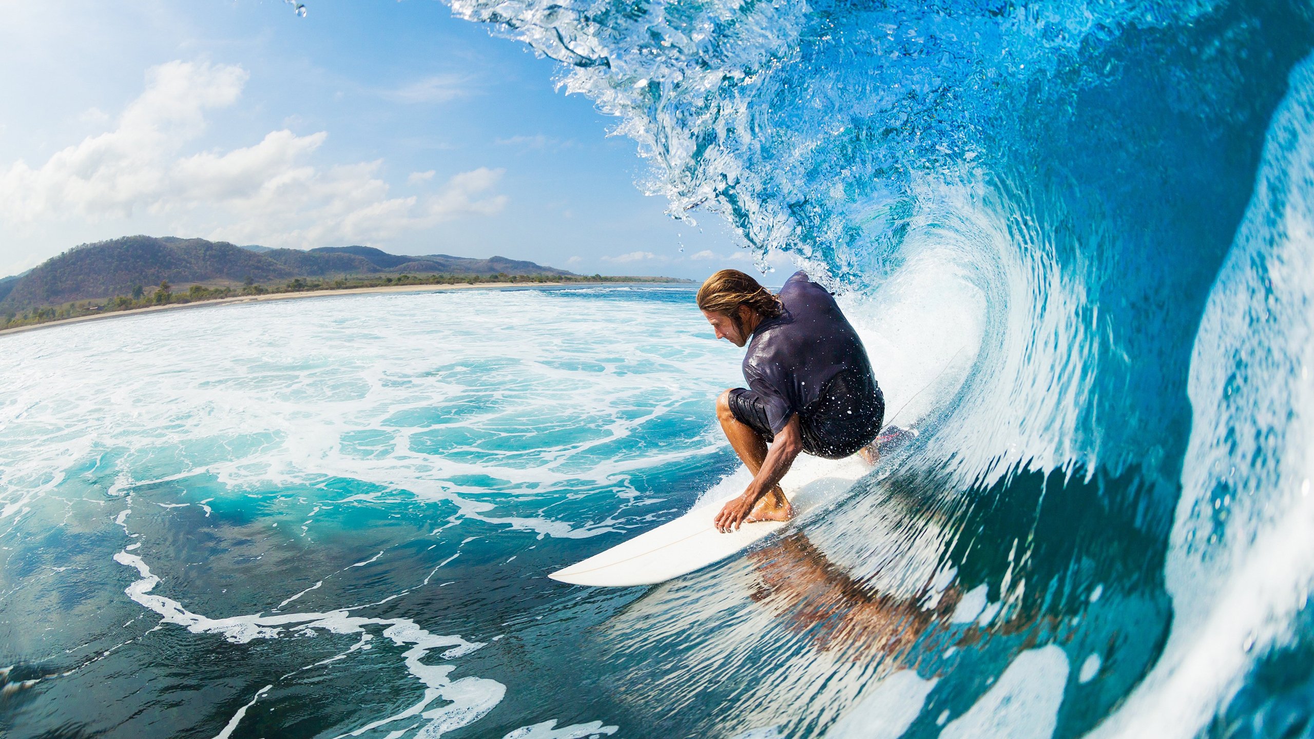 赛道上的逆转，索伯绝杀威廉姆斯，汉密尔顿状态火热预示新赛季格局